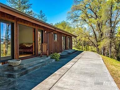 73001 Covelo Road Covelo CA 95428