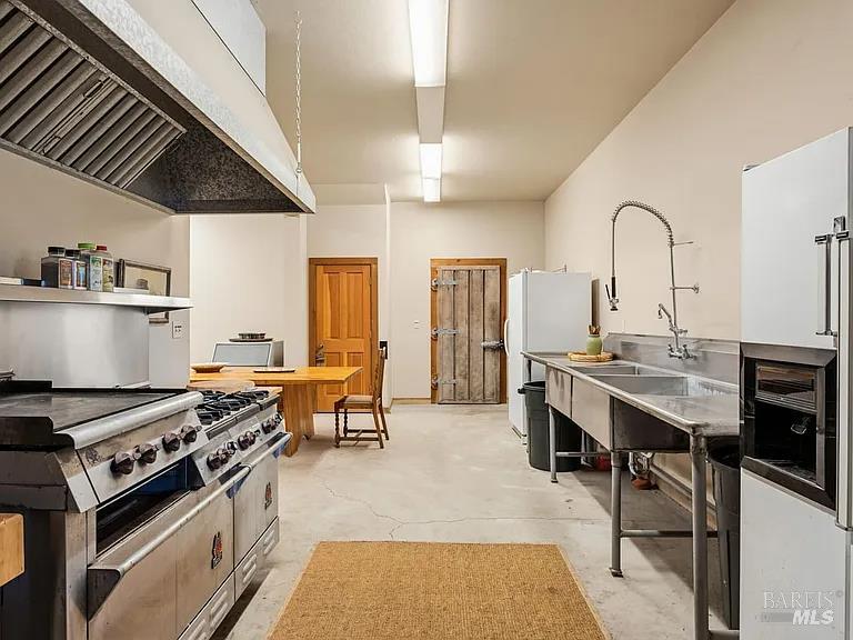 73001 Covelo Road Covelo CA 95428