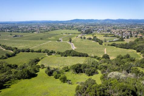1276 Jensen Lane Windsor CA 95492