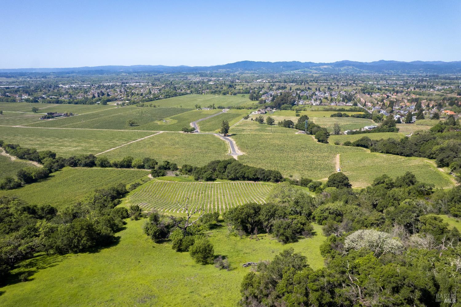1276 Jensen Lane Windsor CA 95492