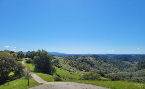 2365 Sweetwater Springs Road Healdsburg CA 95448