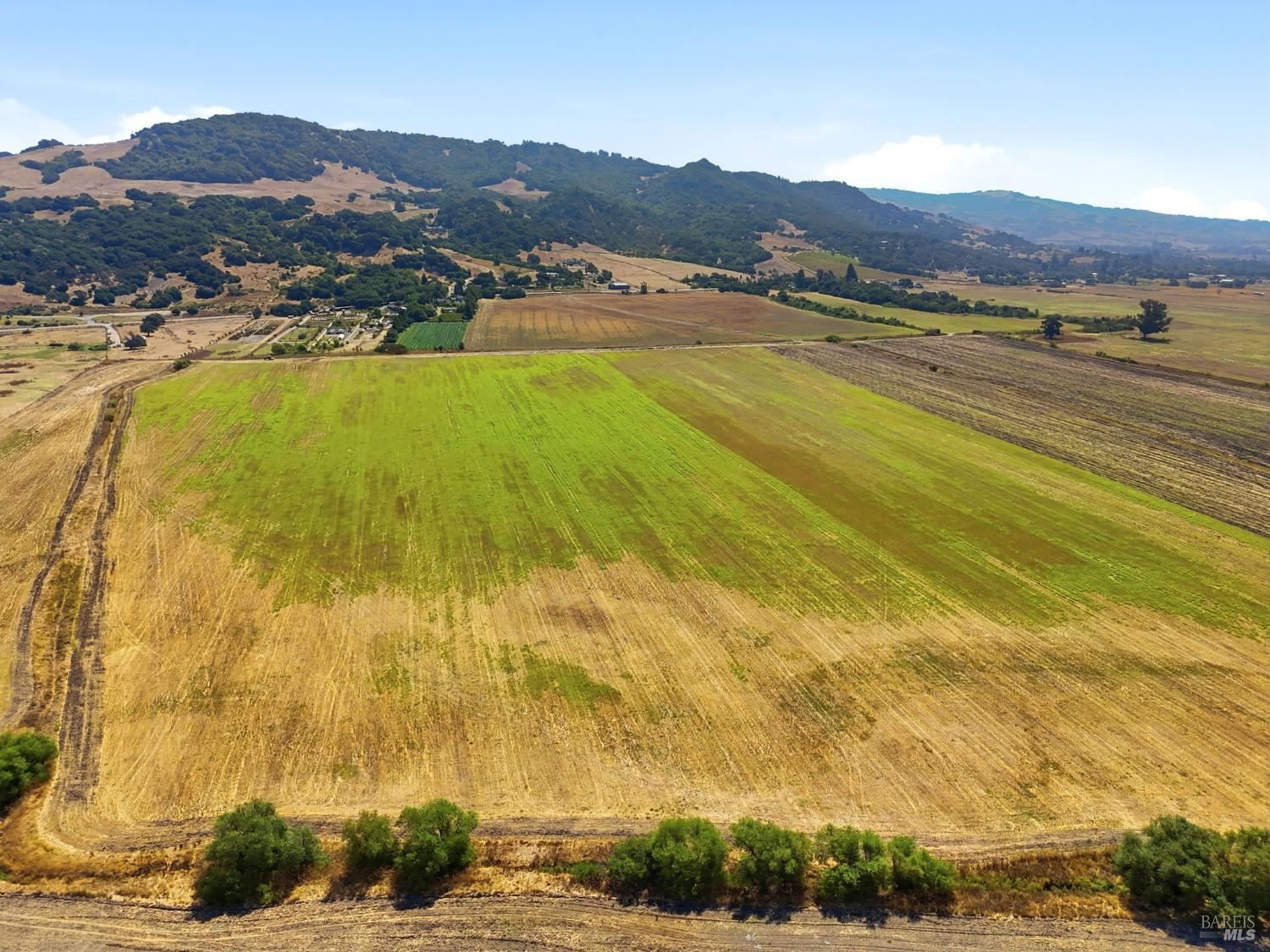3755 SE Petaluma Hill Road Santa Rosa CA 95472