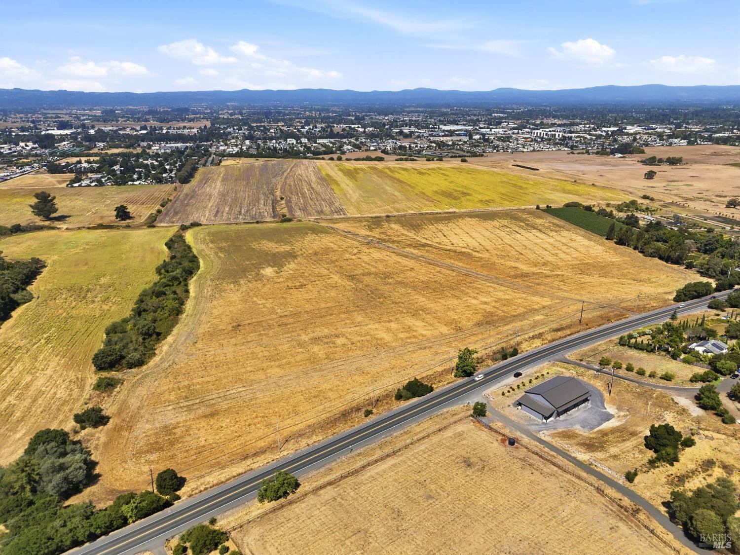 3755 SE Petaluma Hill Road Santa Rosa CA 95472