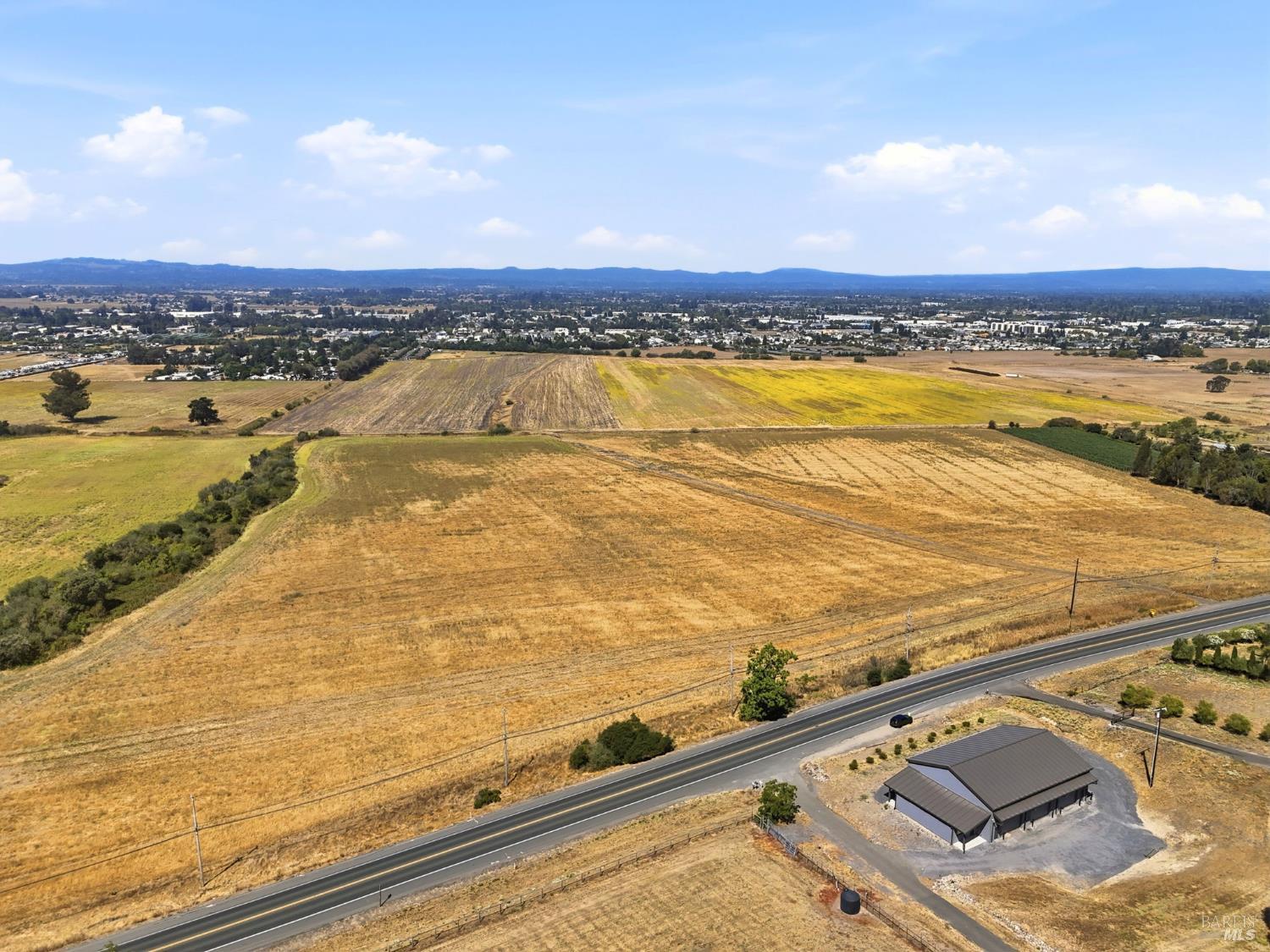3755 SE Petaluma Hill Road Santa Rosa CA 95472