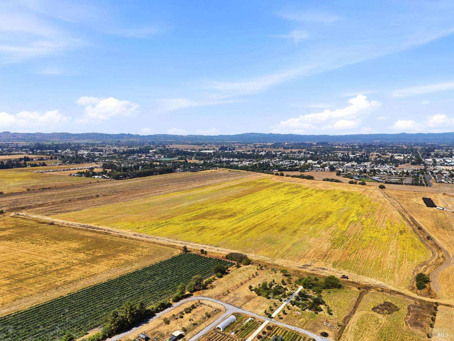 3755 SE Petaluma Hill Road Santa Rosa CA 95472