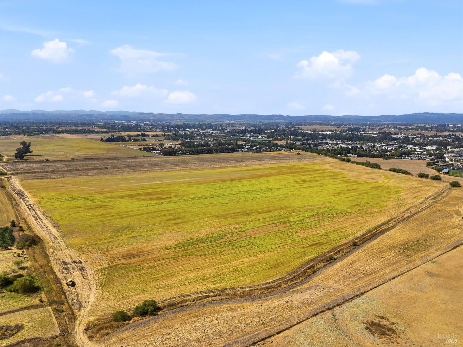 3755 SE Petaluma Hill Road Santa Rosa CA 95472