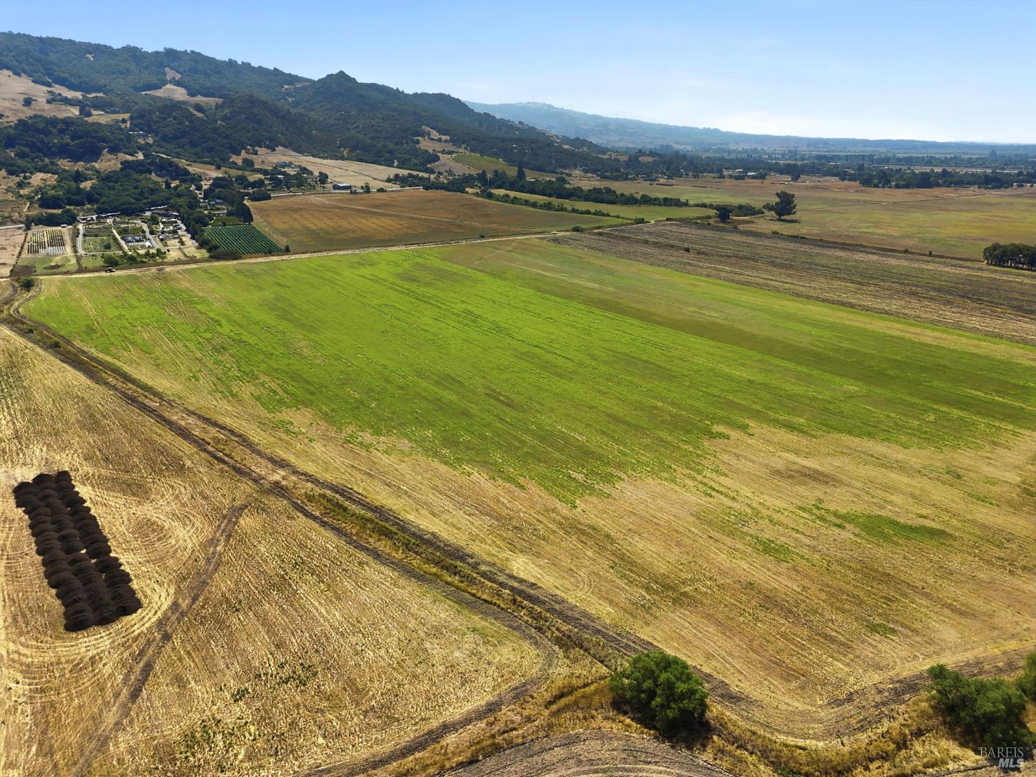 3755 SE Petaluma Hill Road Santa Rosa CA 95472