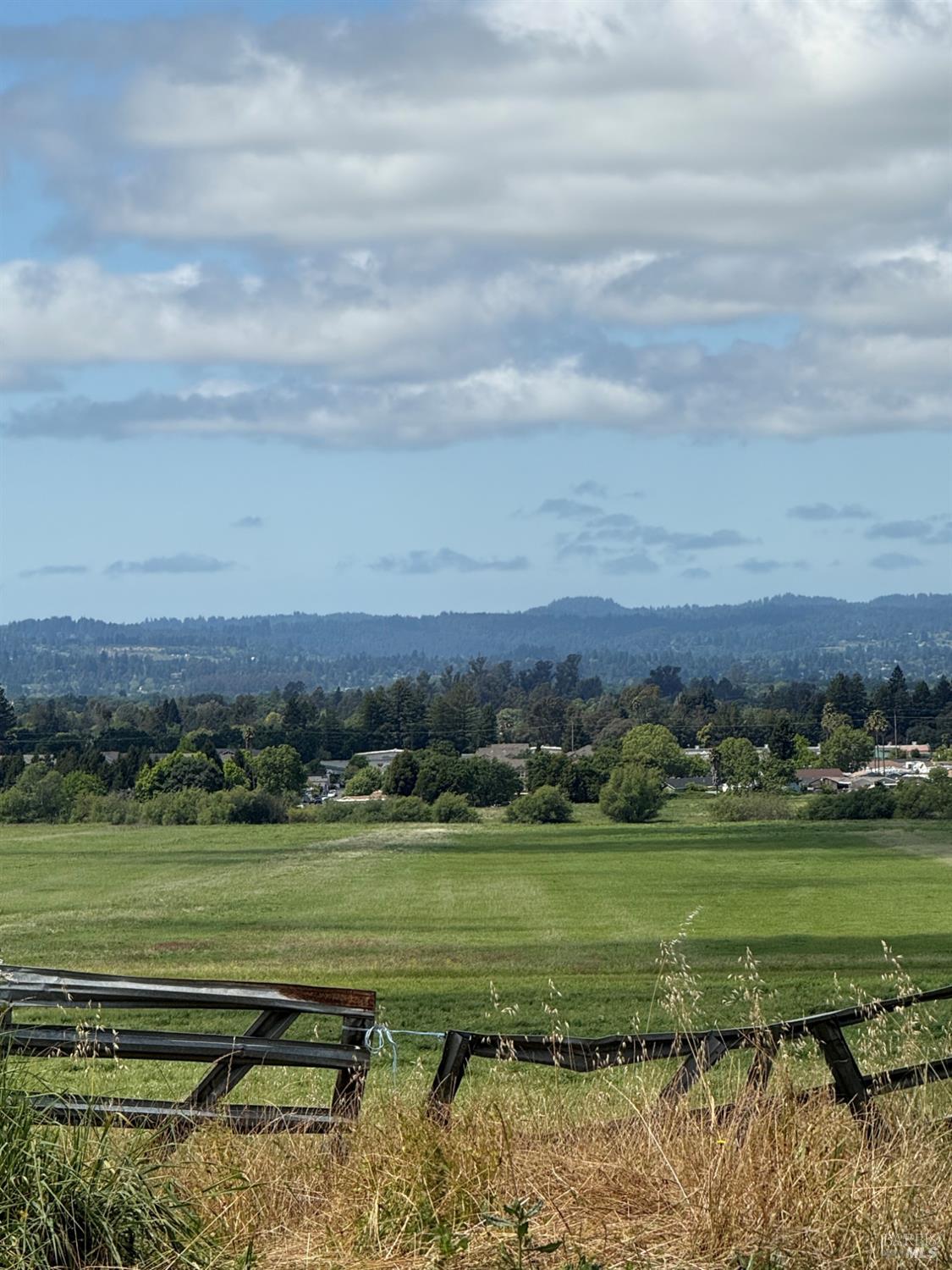 3755 SE Petaluma Hill Road Santa Rosa CA 95472