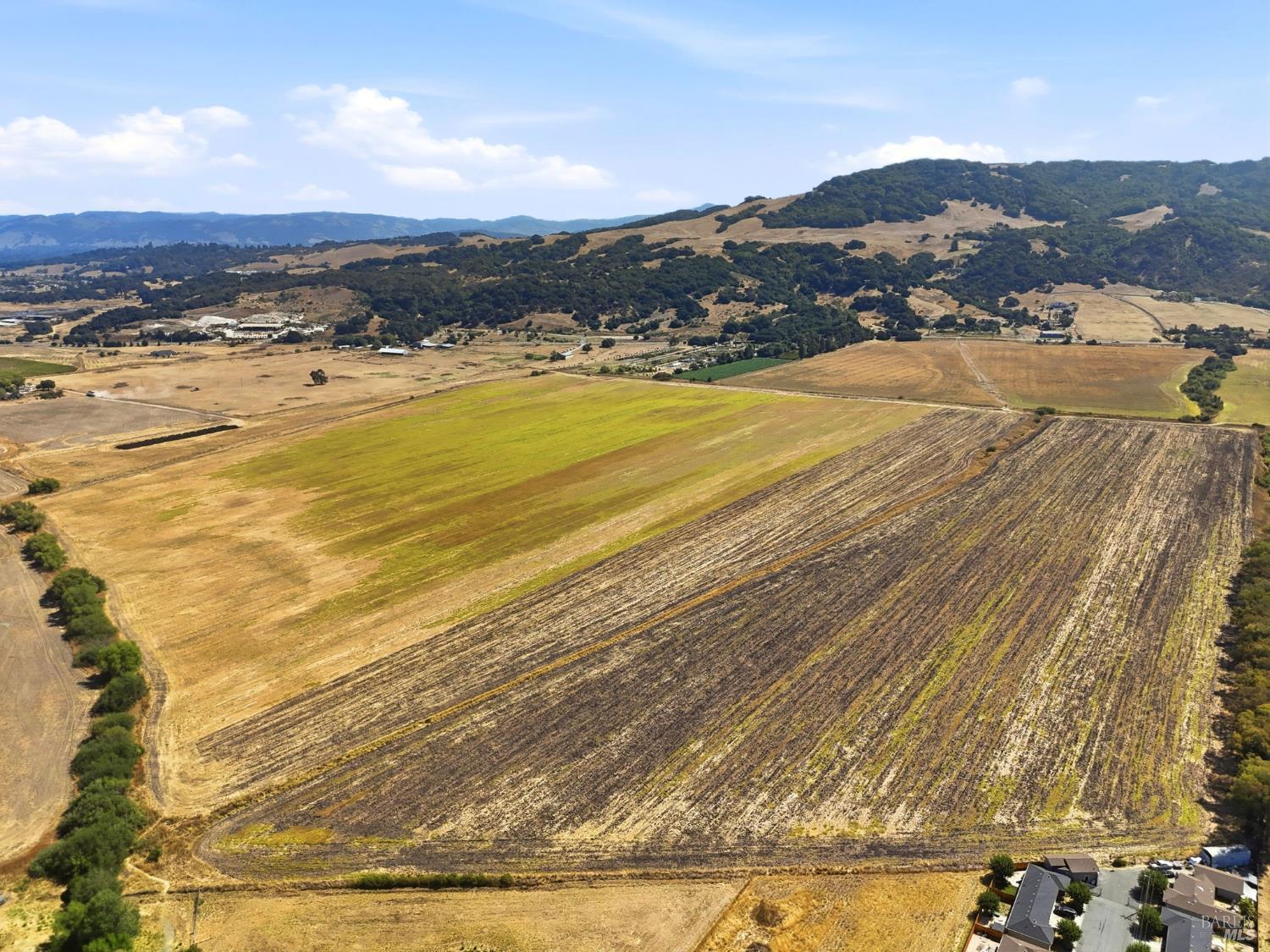 3755 SE Petaluma Hill Road Santa Rosa CA 95472