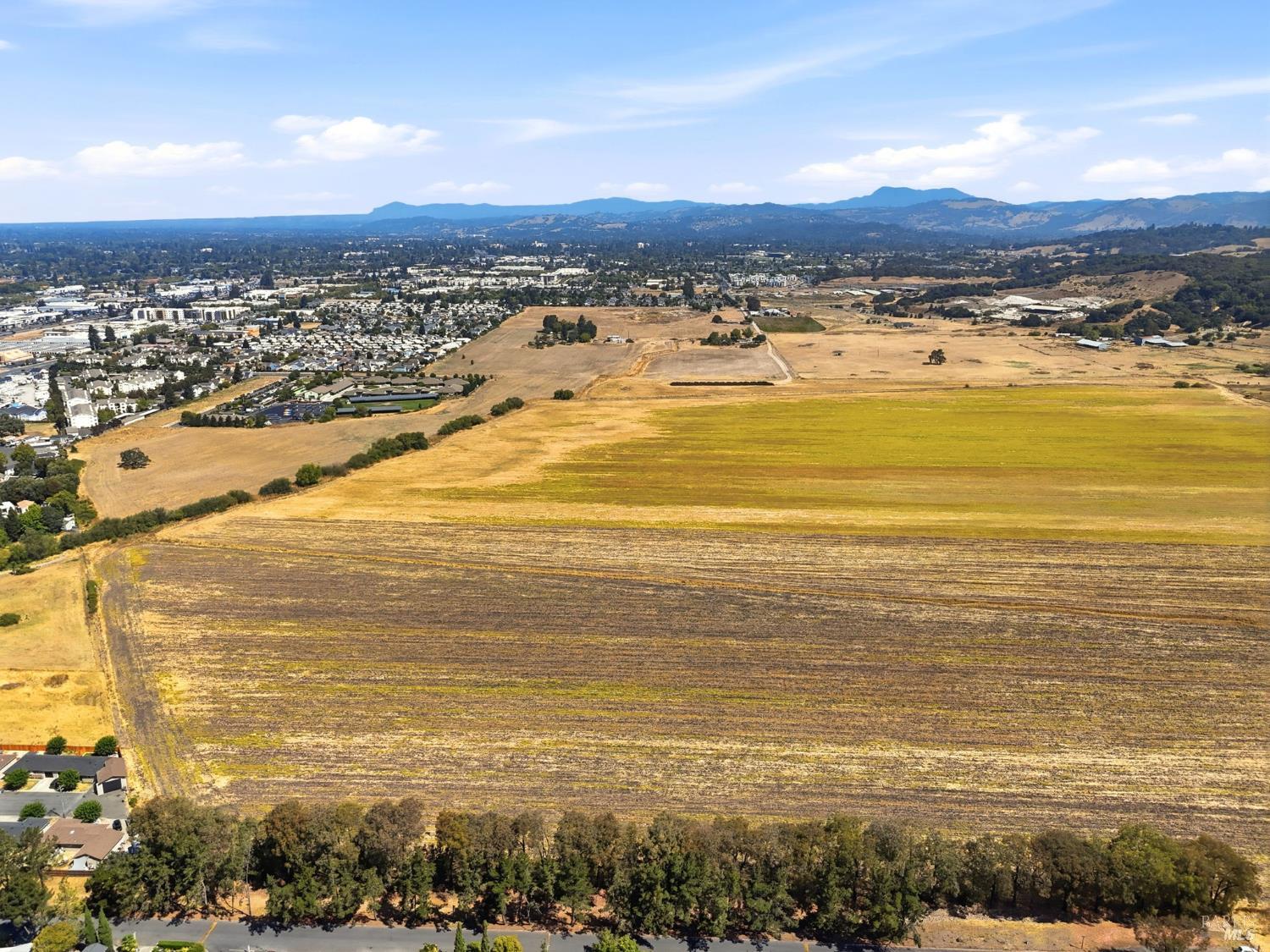 3755 SE Petaluma Hill Road Santa Rosa CA 95472