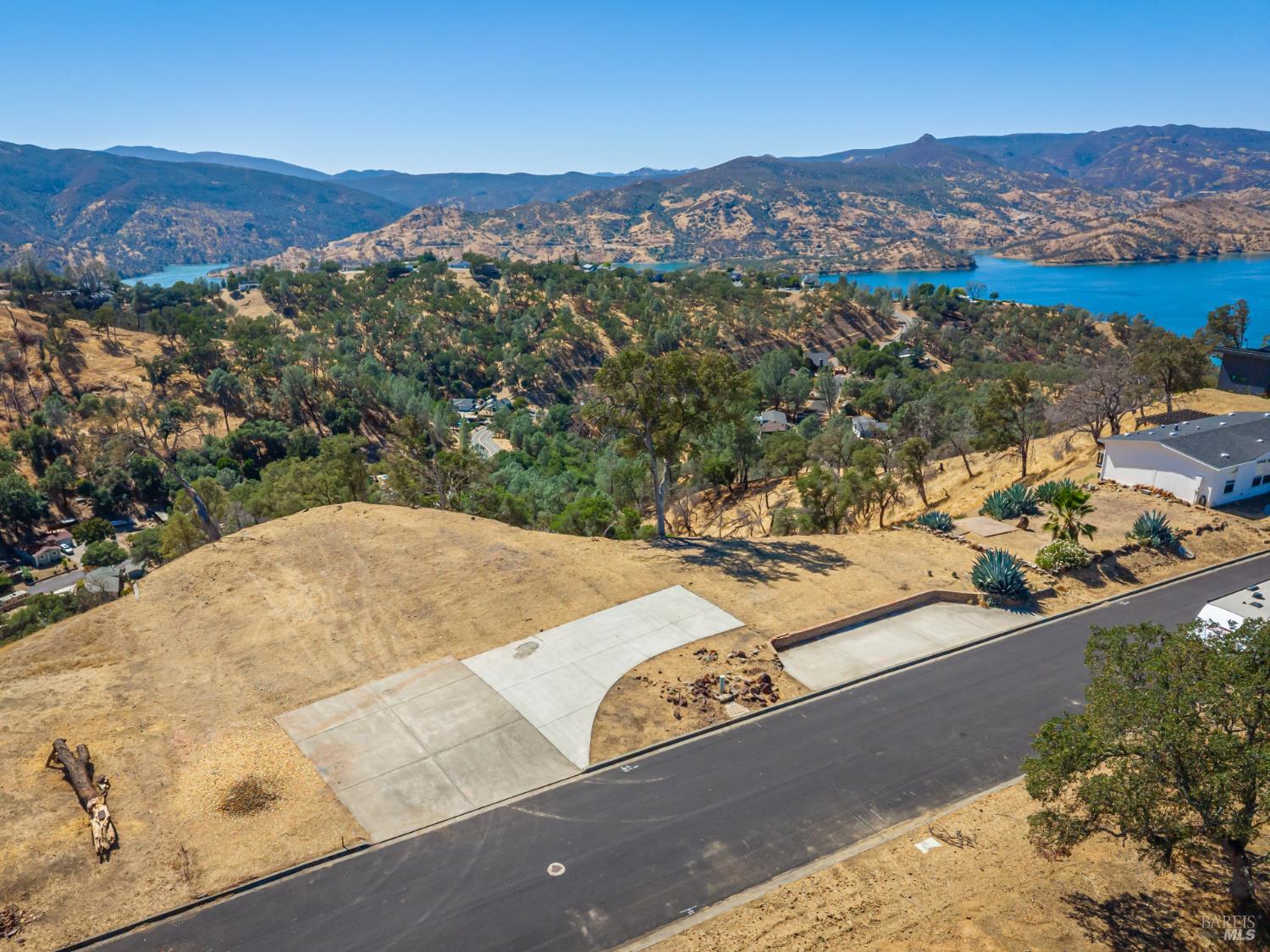1061 Westridge Drive Napa CA 94558