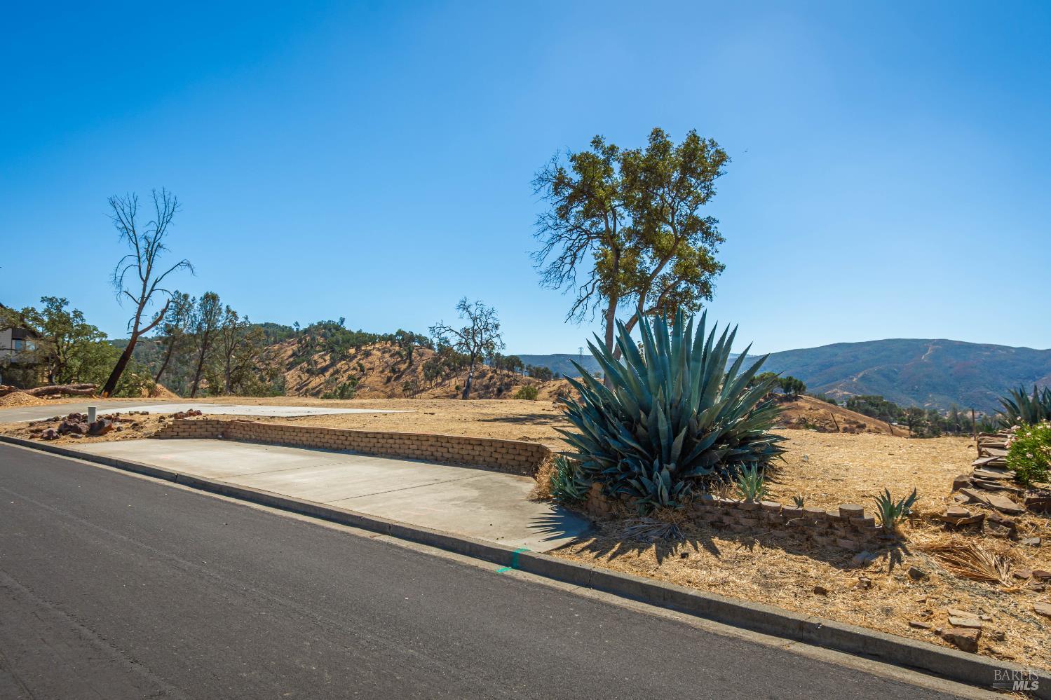 1061 Westridge Drive Napa CA 94558