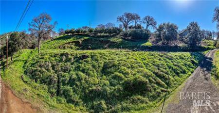 2960 Crestview Drive Clearlake CA 95422