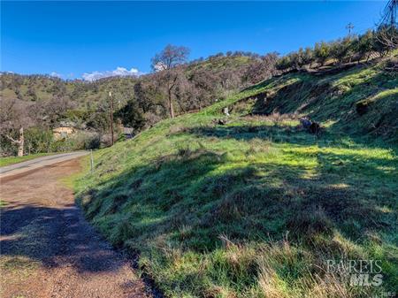 2960 Crestview Drive Clearlake CA 95422