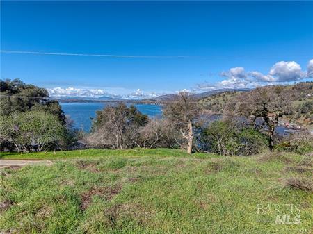 2960 Crestview Drive Clearlake CA 95422
