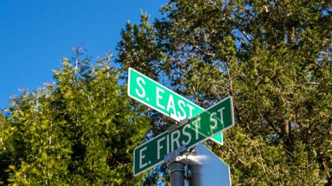209 E 1st Street Cloverdale CA 95425