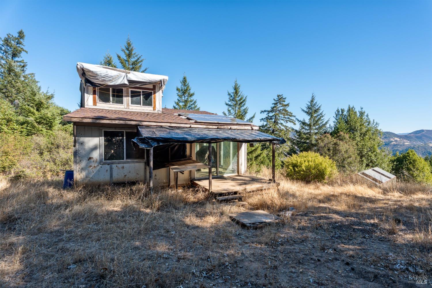 7181 Robinson Creek Road Ukiah CA 95482