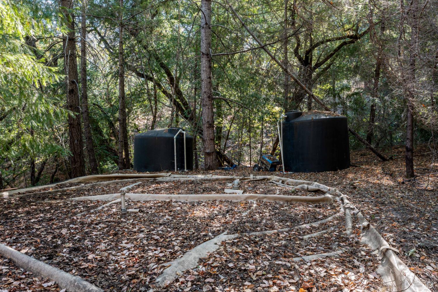 7181 Robinson Creek Road Ukiah CA 95482