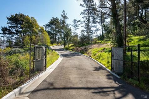 2800 Paradise Drive Tiburon CA 94920