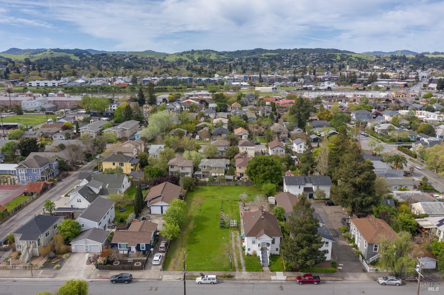 316-320 Vallejo Street Petaluma CA 94952