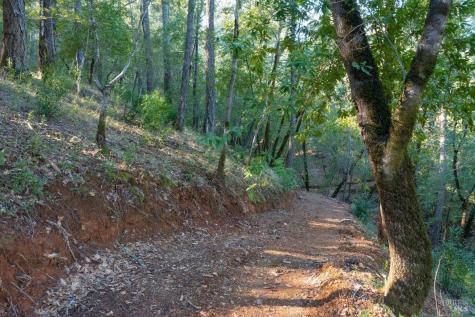3210 W Dry Creek Road Healdsburg CA 95448