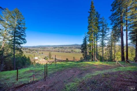 3210 W Dry Creek Road Healdsburg CA 95448