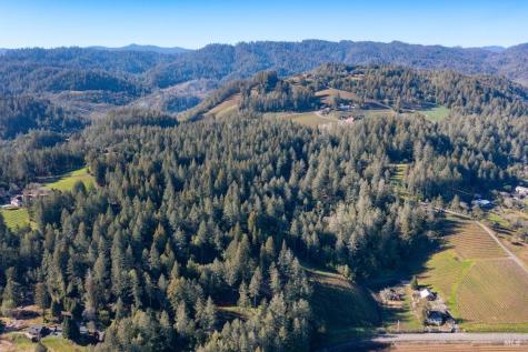 3210 W Dry Creek Road Healdsburg CA 95448