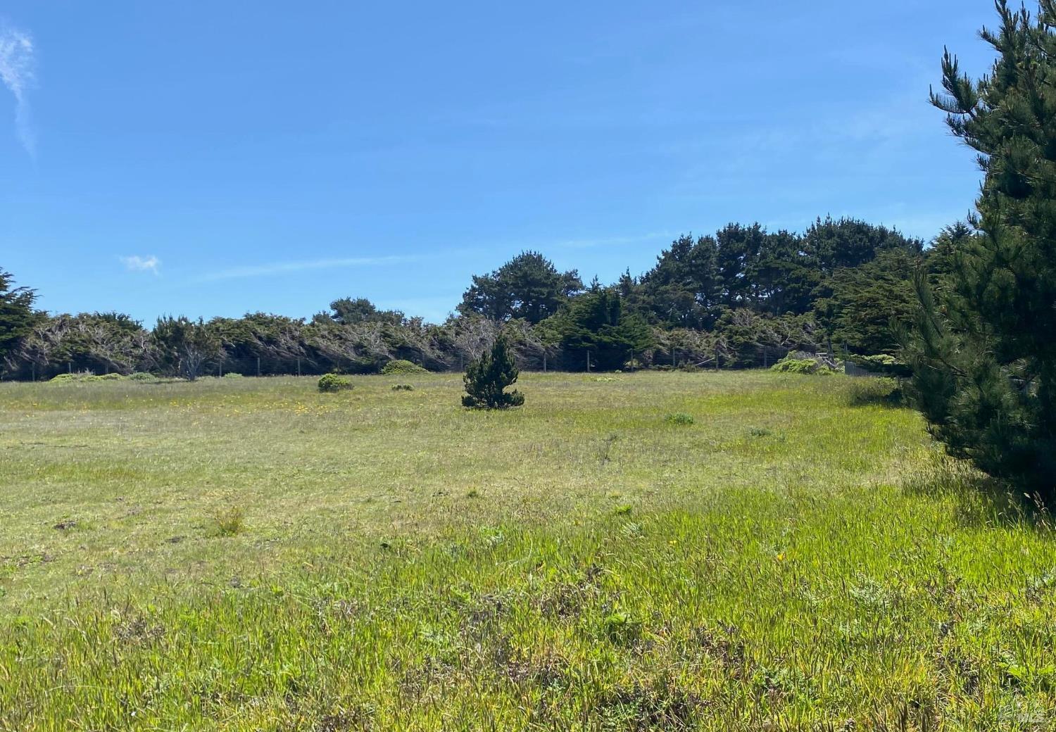 7560 S Highway 1 Elk CA 95432