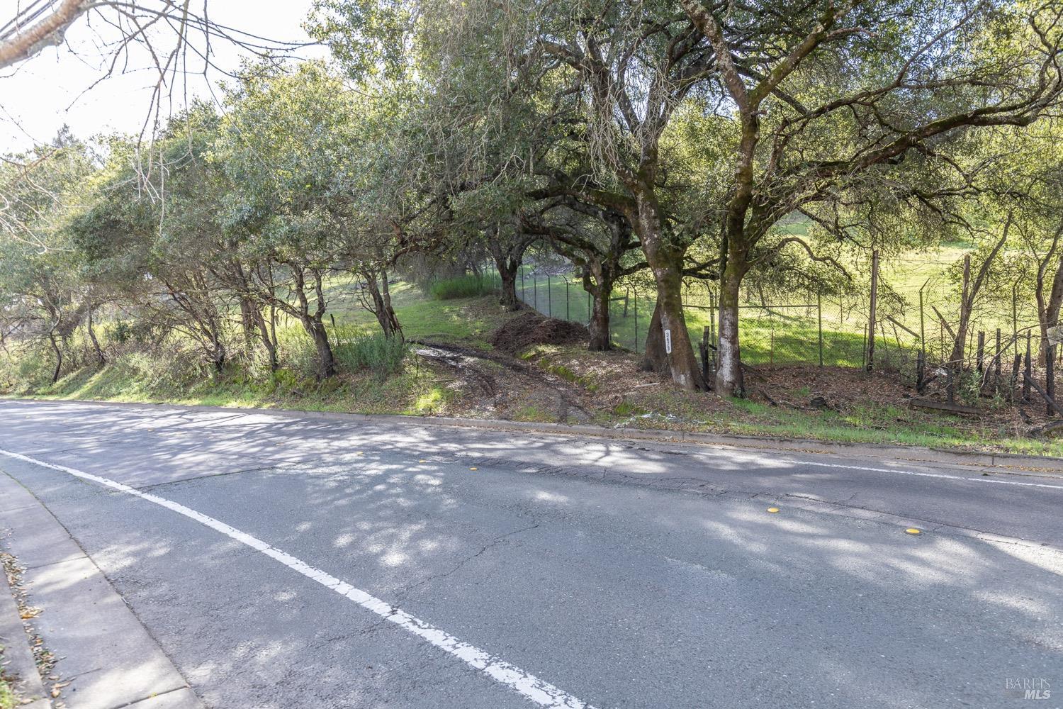 3473 Parker Hill Road Santa Rosa CA 95404