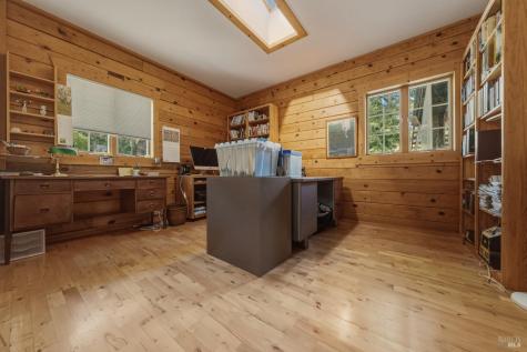 12300 Skaggs Road Geyserville CA 95441