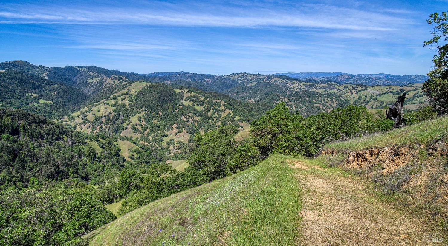 12300 Skaggs Road Geyserville CA 95441