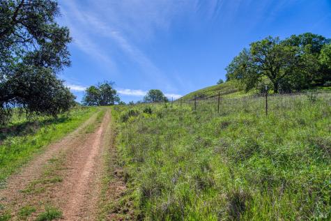 12300 Skaggs Road Geyserville CA 95441