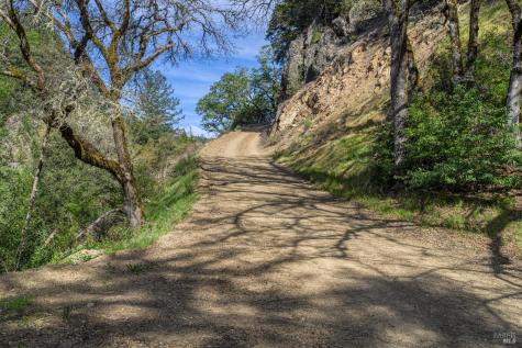 12300 Skaggs Road Geyserville CA 95441