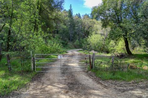 12300 Skaggs Road Geyserville CA 95441