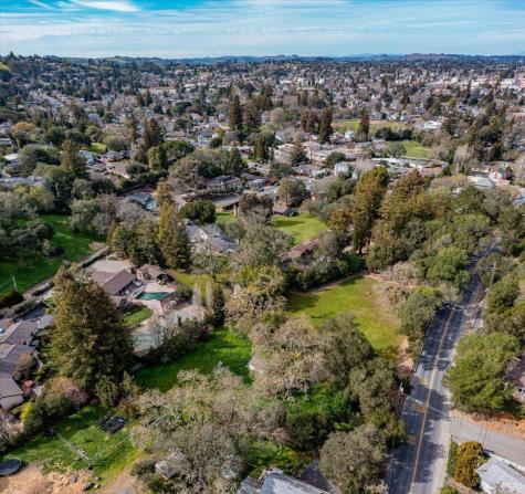 1170 I Street Petaluma CA 94952