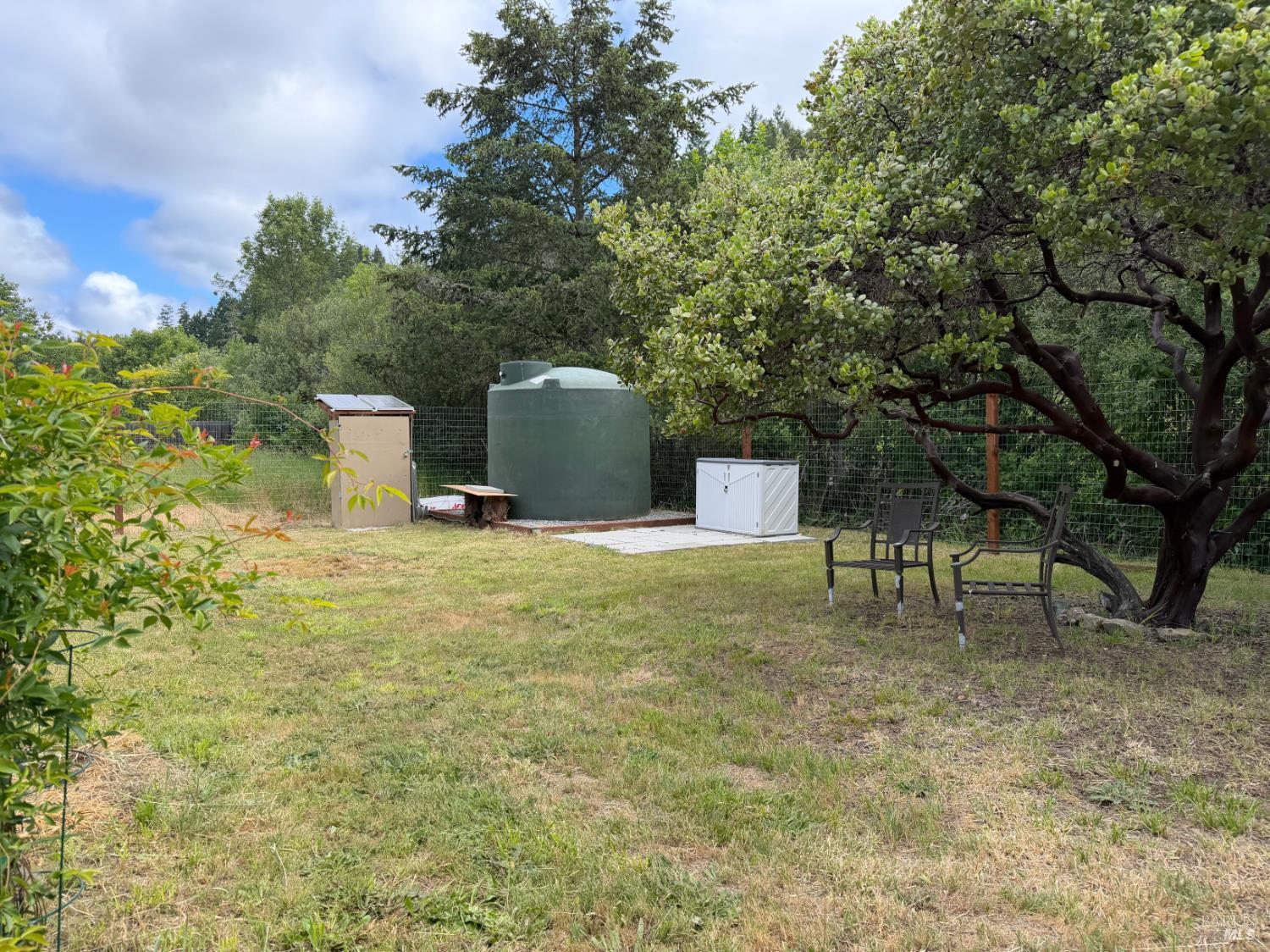 25284 Madrone Drive Willits CA 95490