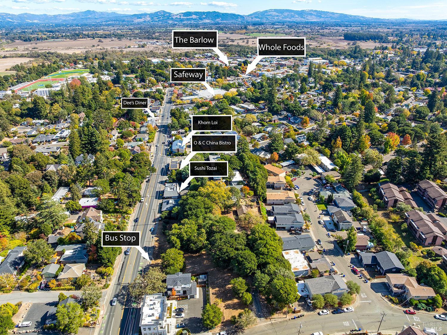 7621 Healdsburg Avenue Sebastopol CA 95472