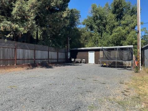 21031 Redwood Highway Geyserville CA 95441