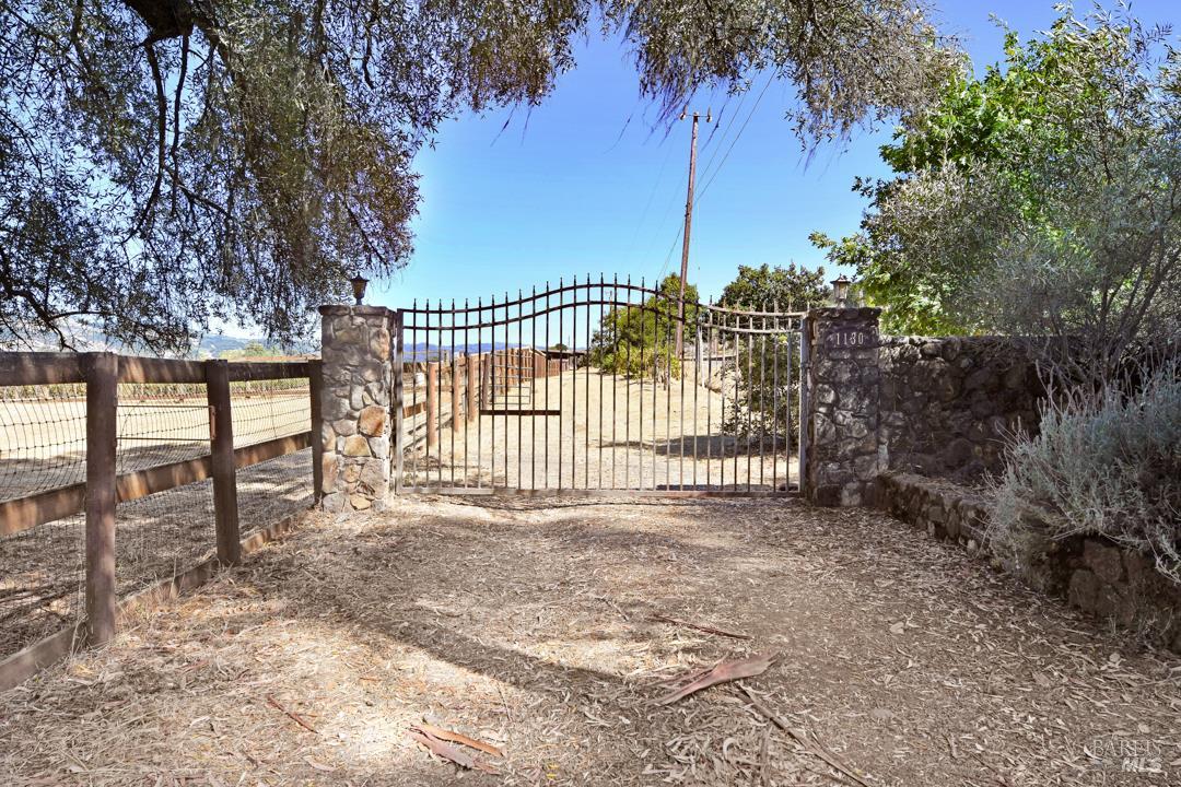 1130 Lawndale Road Kenwood CA 95452