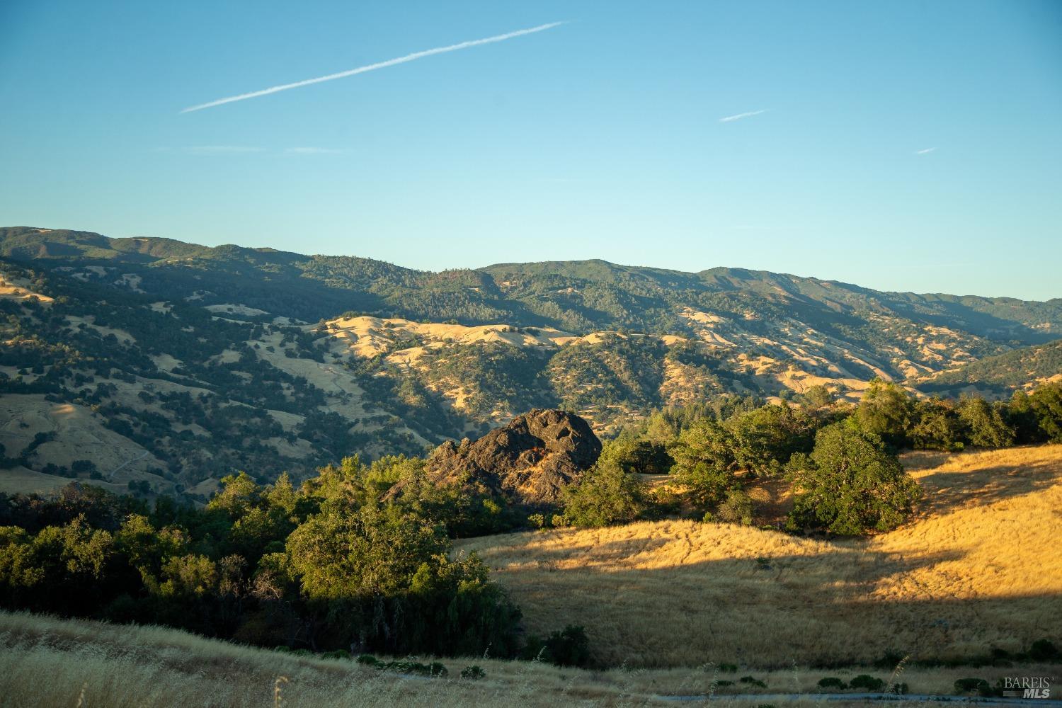 29810 River Road Cloverdale CA 95425
