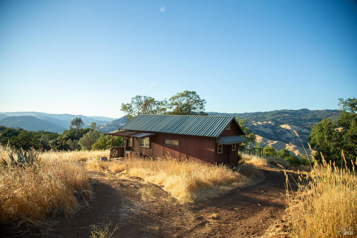 29810 River Road Cloverdale CA 95425