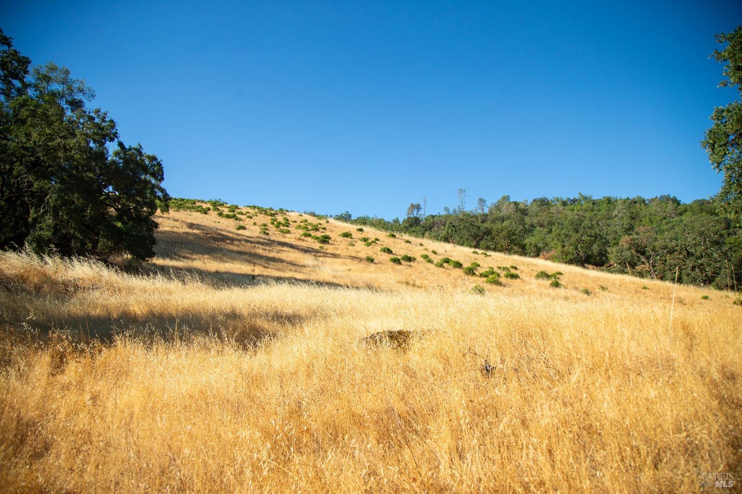 29810 River Road Cloverdale CA 95425