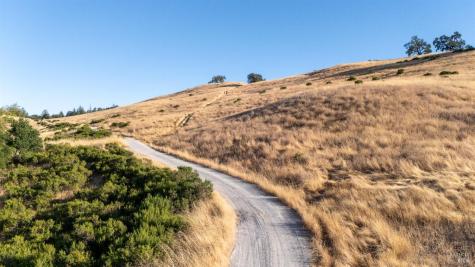 29810 River Road Cloverdale CA 95425