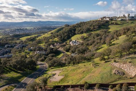 3725 Skyfarm Drive Santa Rosa CA 95403