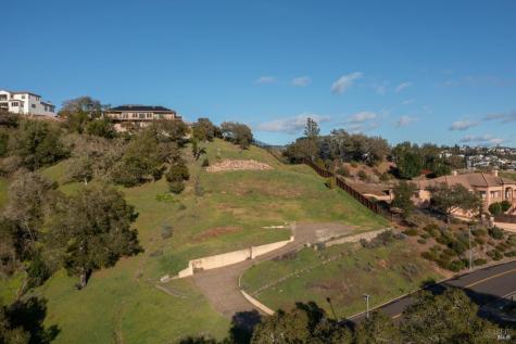 3725 Skyfarm Drive Santa Rosa CA 95403