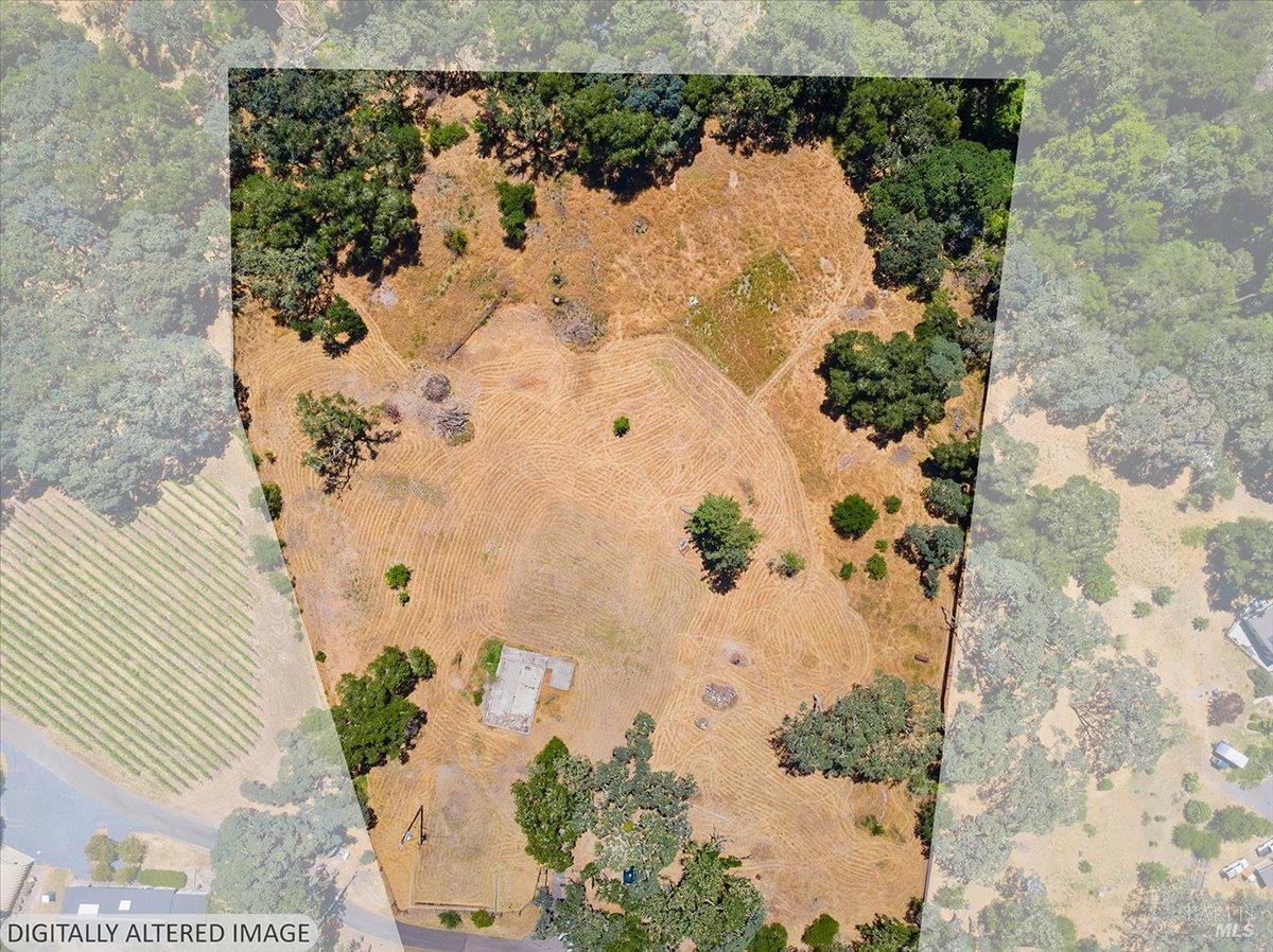 841 Leslie Road Healdsburg CA 95448