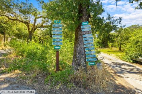 841 Leslie Road Healdsburg CA 95448