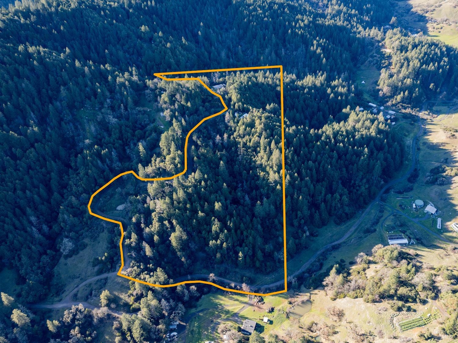 7400 Appaloosa Way Redwood Valley CA 95470