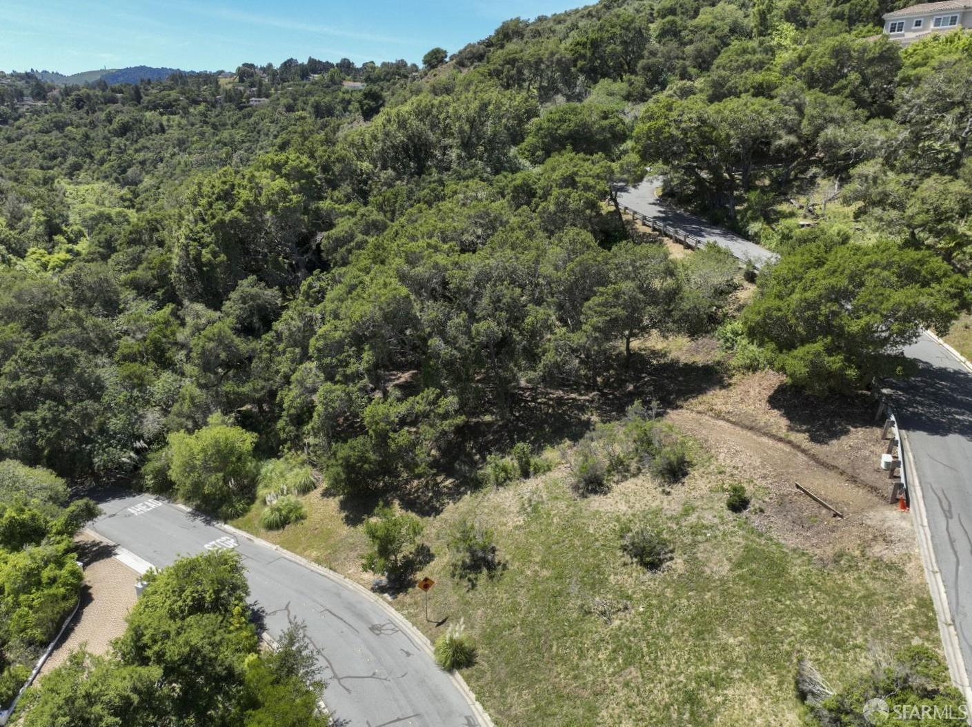 0 Woodridge Road Hillsborough CA 94010