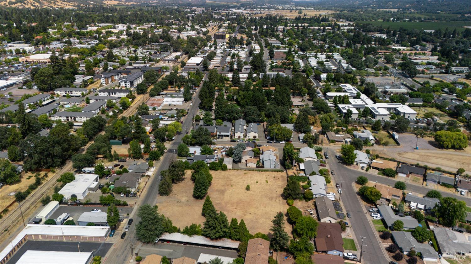 817 Waugh Lane Ukiah CA 95482